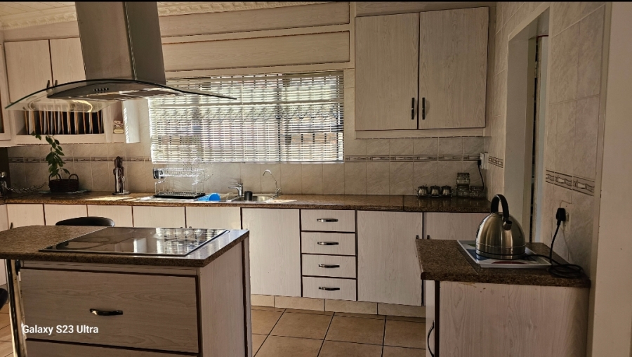 4 Bedroom Property for Sale in Elandsrand North West